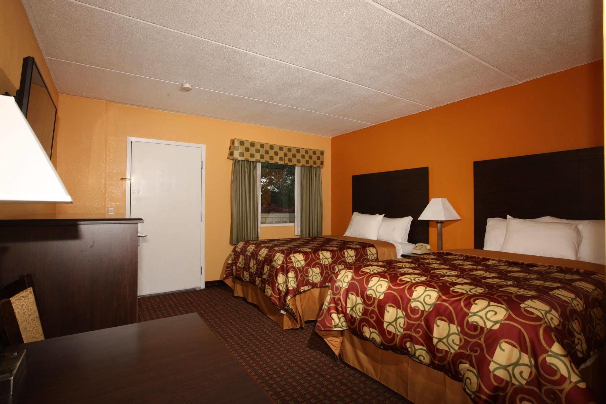 Budgetel Inn Glens Falls-Lake George-Saratoga 외부 사진